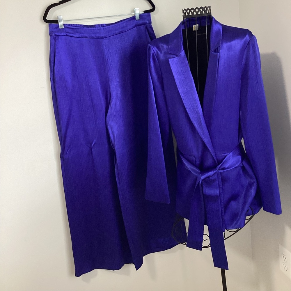 Kobi Halperin Women's Cassidy Satin Open-Front Belted Blazer Cobalt Size M